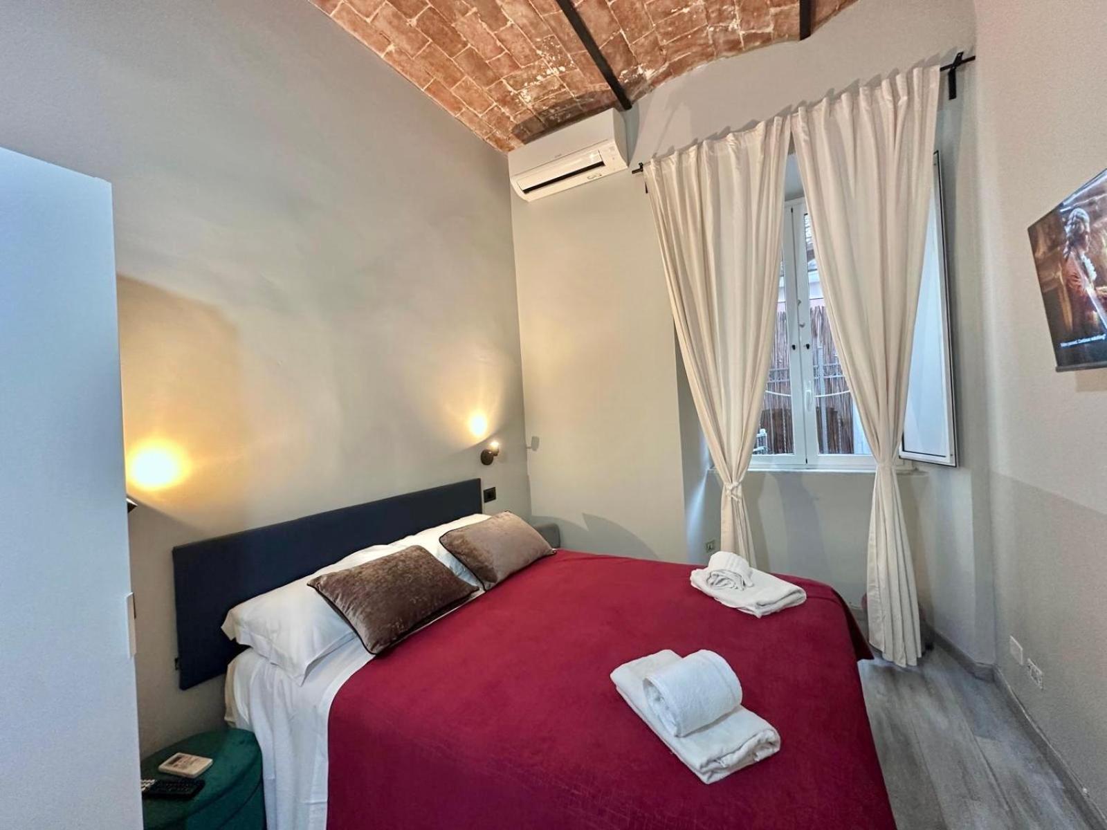 Roman Holidays Buitenkant foto